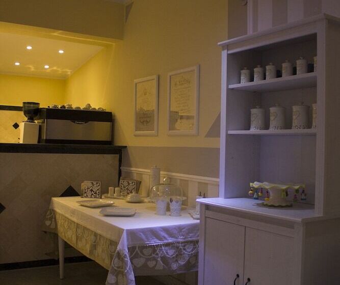 ホテル La Maison Delle Terme