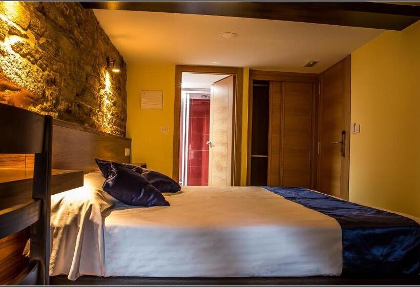 فندق Oxford Suites Santiago De Compostela