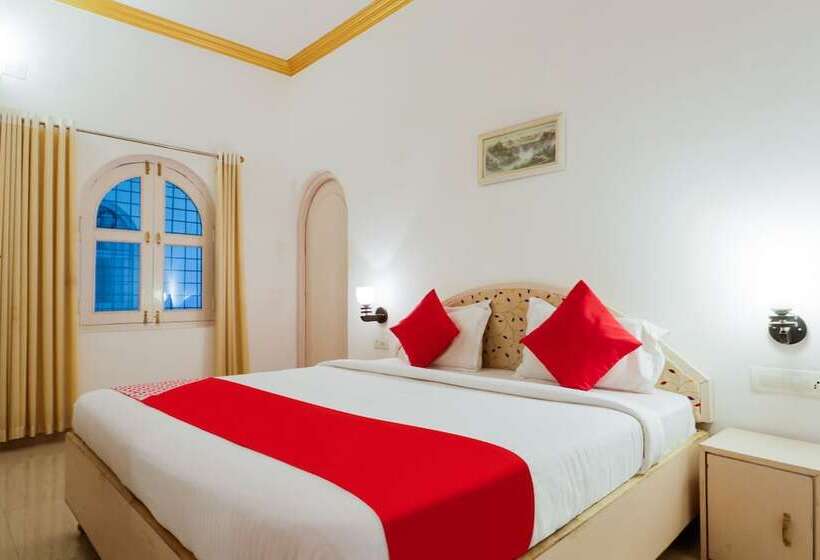 Отель Paradise Luxury Home Stay