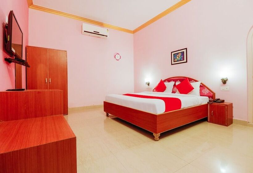 Отель Paradise Luxury Home Stay