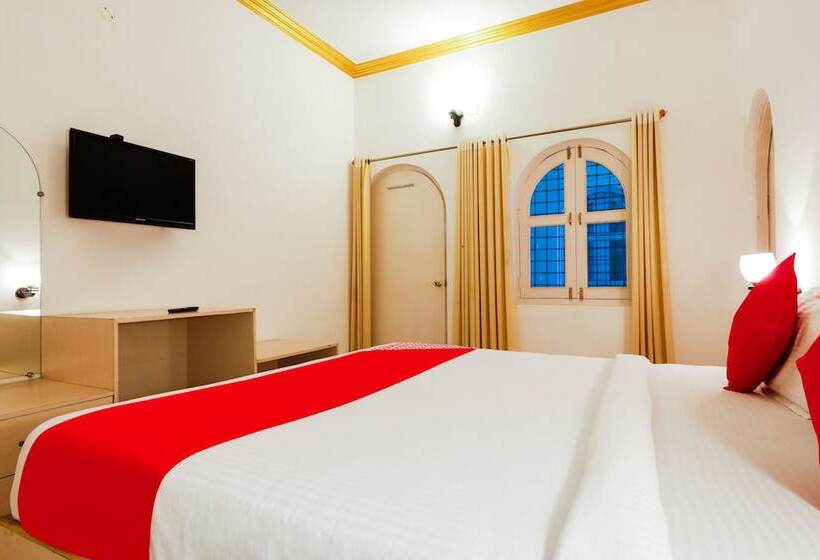 Отель Paradise Luxury Home Stay