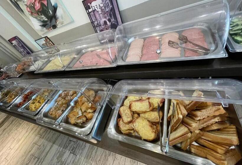 Отель Porto Del Sol