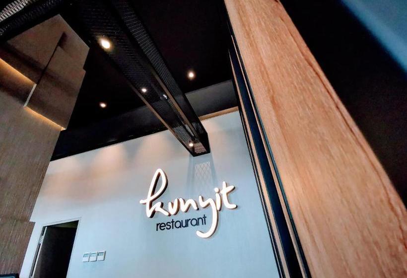 هتل Prime Park  Pekanbaru