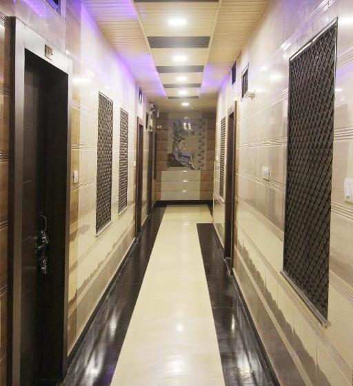 Отель Raj Inn Ajmer Sharif