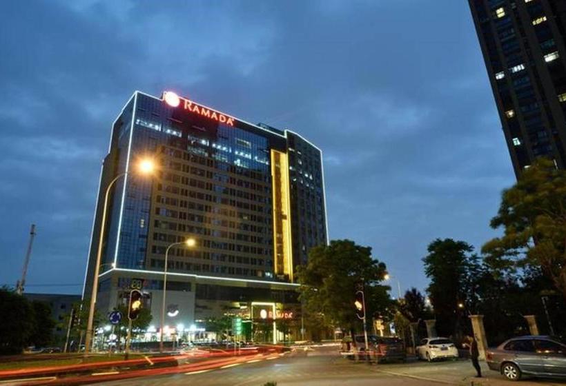 Hotel Ramada Wuhan Jianghan
