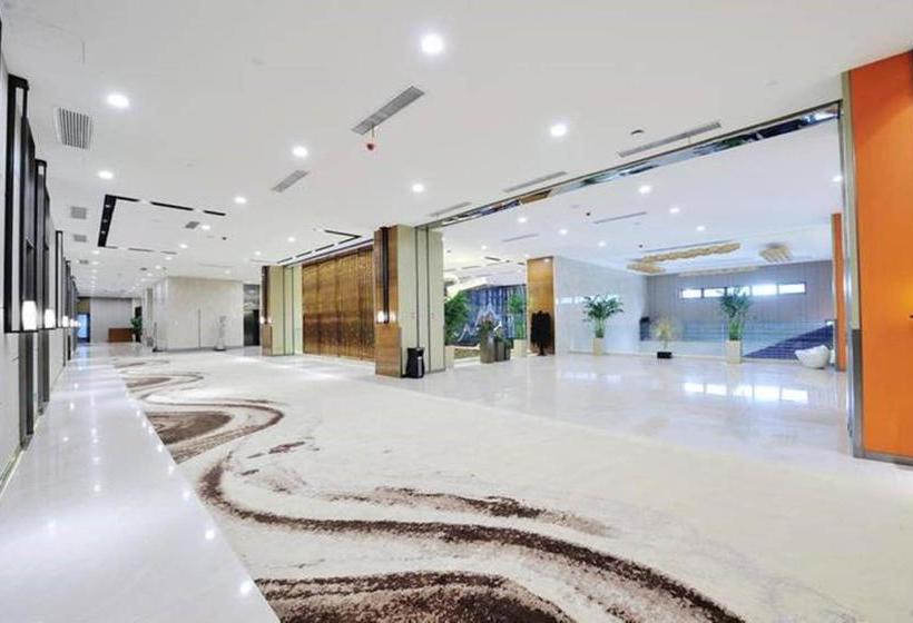 Hotel Ramada Wuhan Jianghan