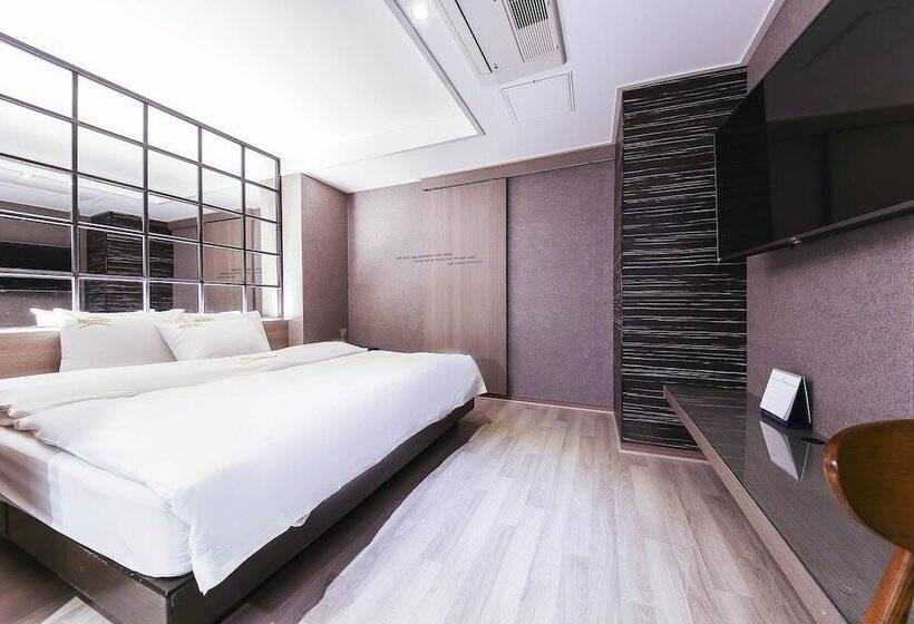 בית מלון כפרי Bundang Regency