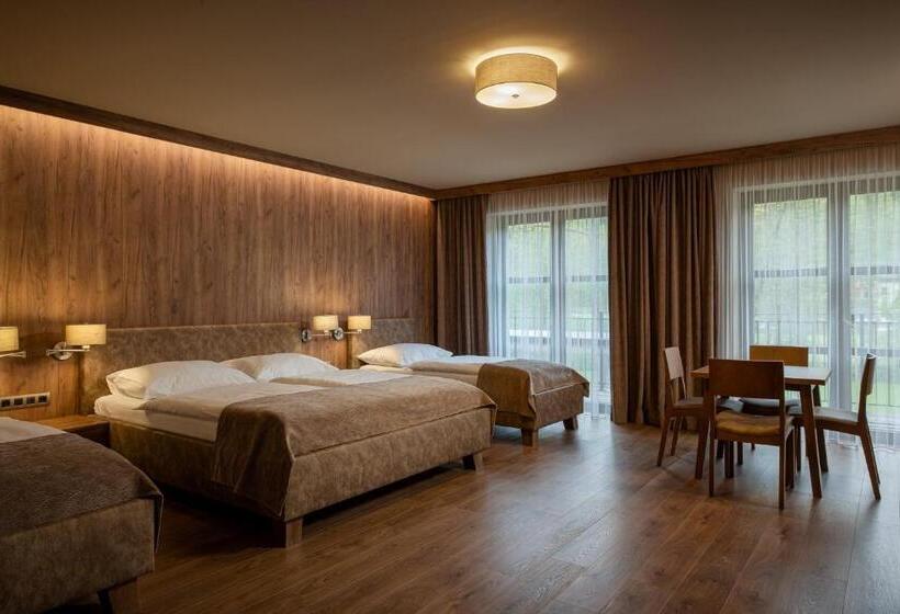 酒店 Resort Sobotín