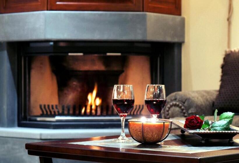 هتل Selestina Boutique