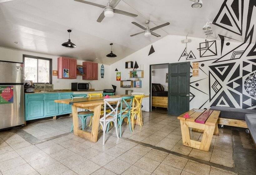 ホテル Selina Tamarindo