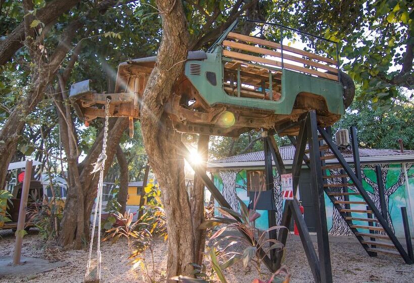 ホテル Selina Tamarindo