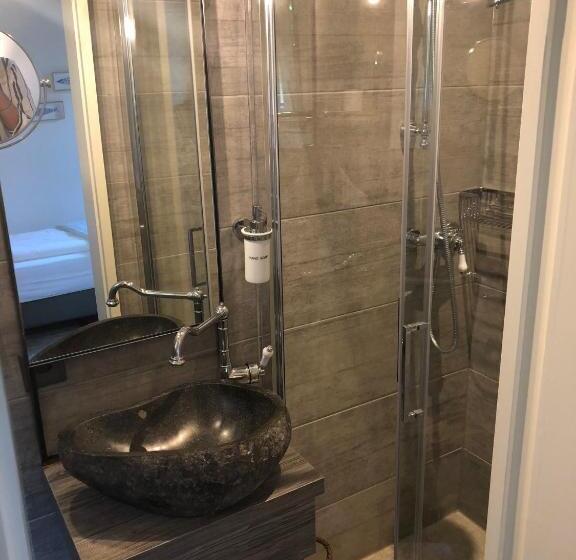 בית מלון כפרי Seven Boutique