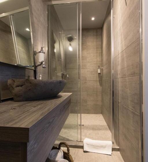 Отель Seven Boutique