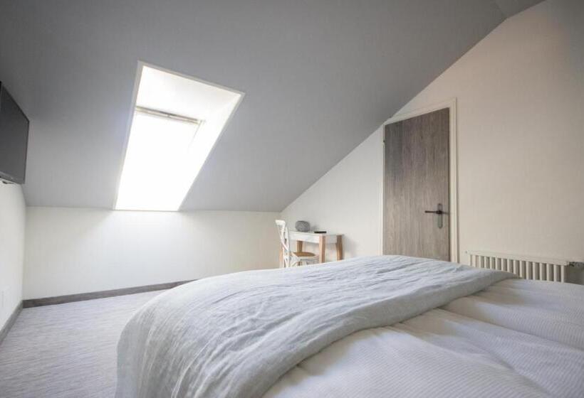 Отель Seven Boutique