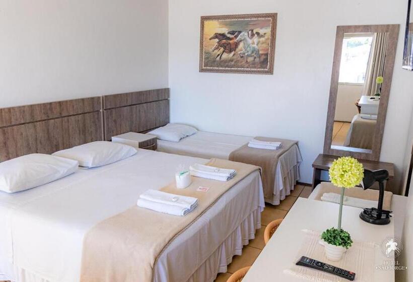 בית מלון כפרי São Jorge