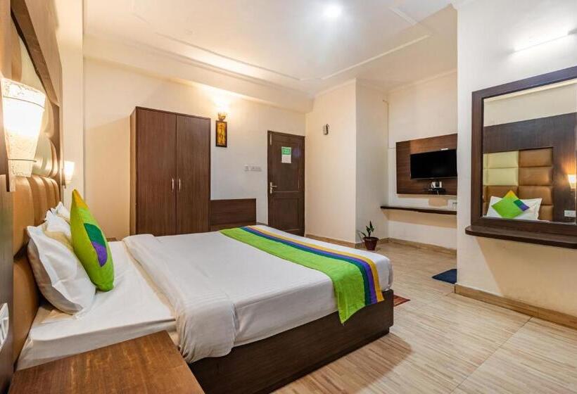 Отель Treebo Snow View Resort Kufri With Mountain View