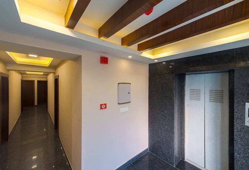 酒店 Treebo Vedanta