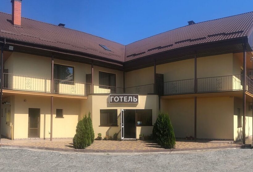 בית מלון כפרי Veles