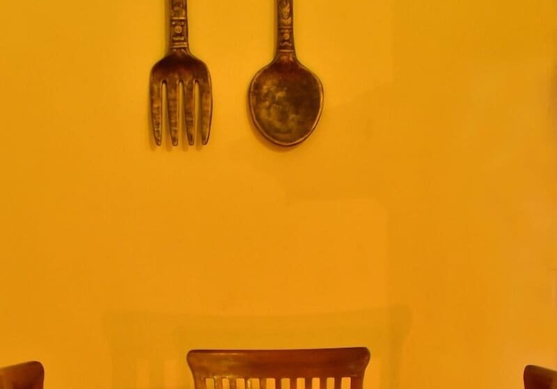 Отель Walawwa Dutch House