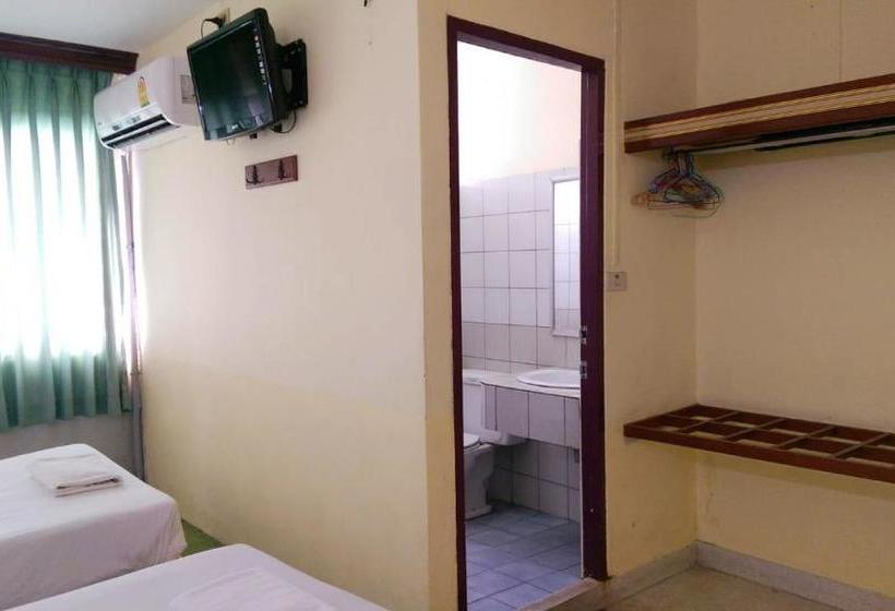 酒店 โรงแรมวัฒนาตรัง