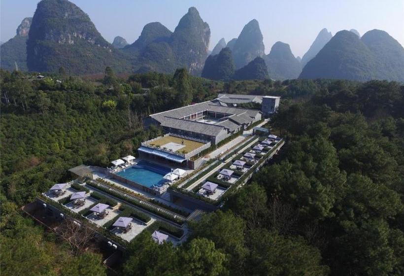 Отель Yangshuo Mountain Top Retreat