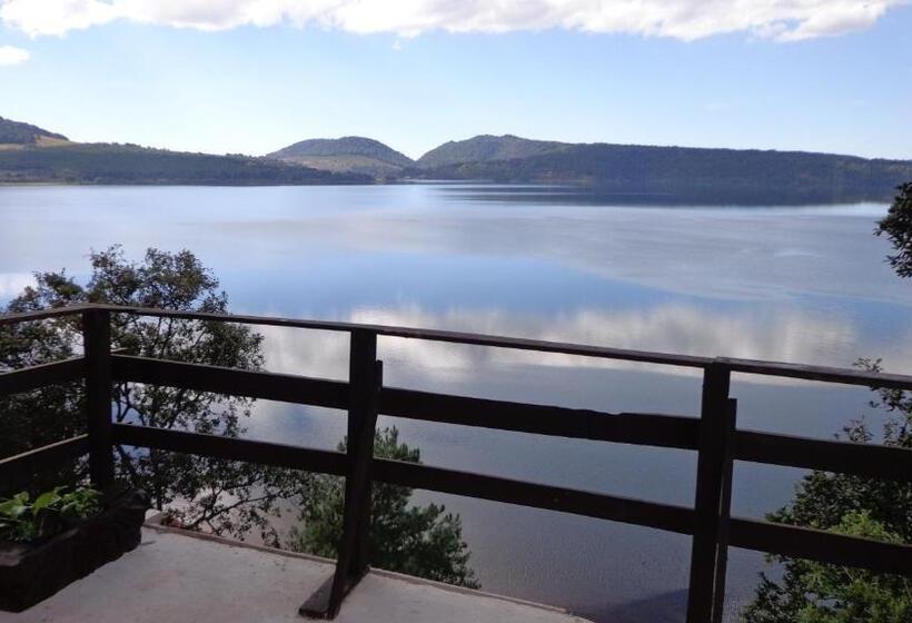 فندق Zirahuén Cuin Habitaciones Rústicas