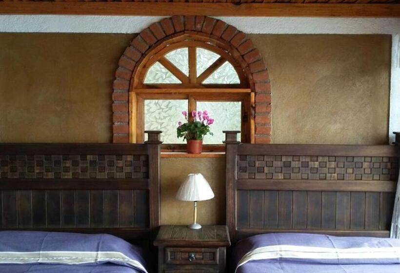 فندق Zirahuén Cuin Habitaciones Rústicas