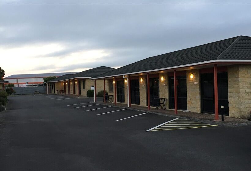 Kiwi Court Motel