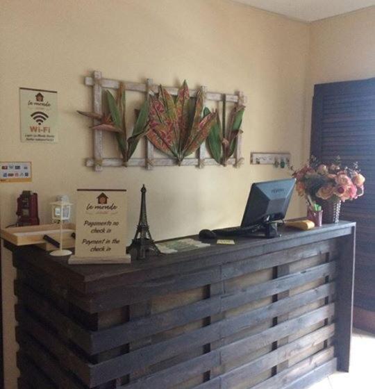 Le Monde Hostel   Suites E Camas