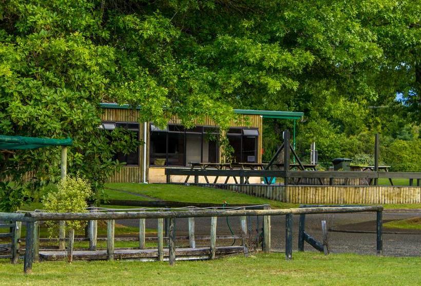 מוטל Tongariro Junction Accommodation