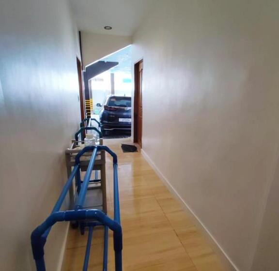 استراحتگاه Pescadores Suites Moalboal