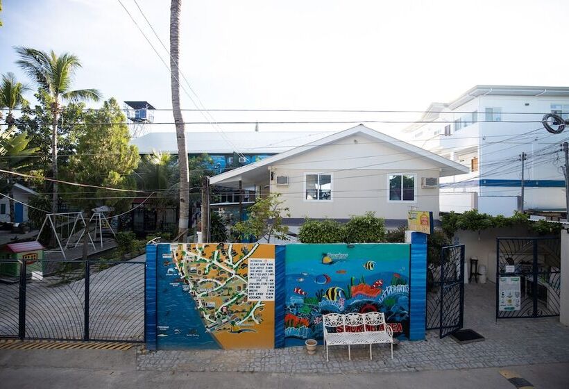 استراحتگاه Pescadores Suites Moalboal