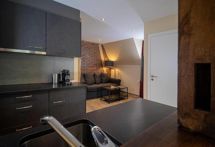 Swiss Inn & Apartments