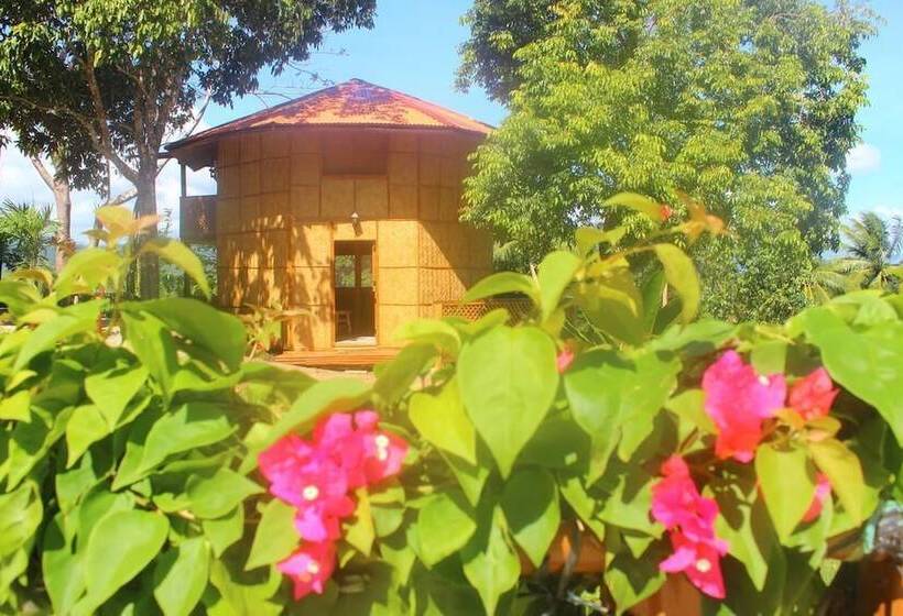 Al Hamra Jungle Resort