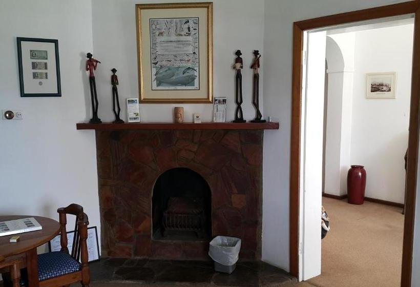 هاستل George Backpackers