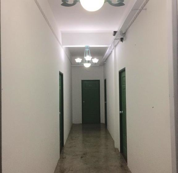 فندق صغير Siri Krabi