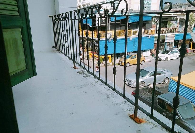 فندق صغير Siri Krabi