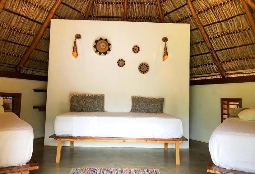 민박 Casitas Pacific