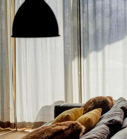 ベッドアンドブレックファースト Les Mazots Du Clos