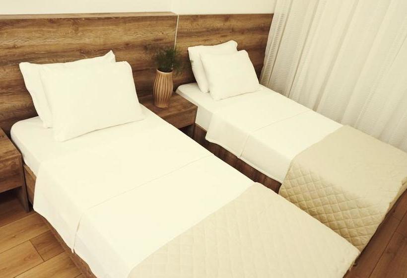 ベッドアンドブレックファースト Vip Suit