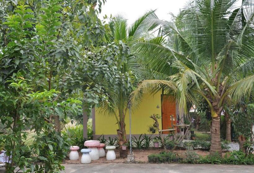 Feel Good Resort