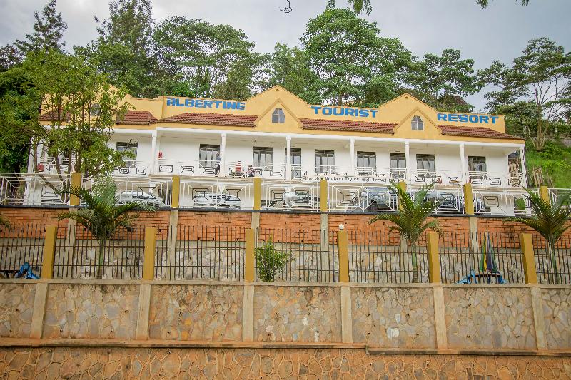 هتل Albertine Tourist Resort