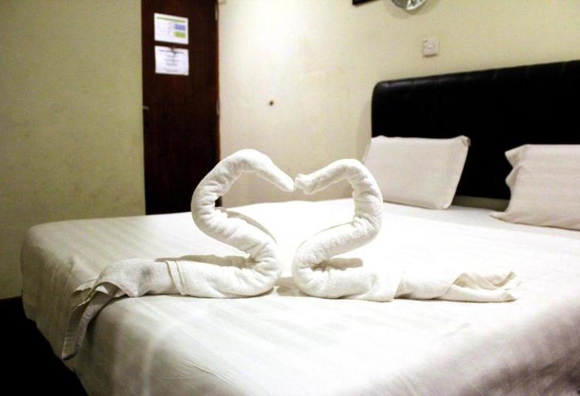 בית מלון כפרי Alonto