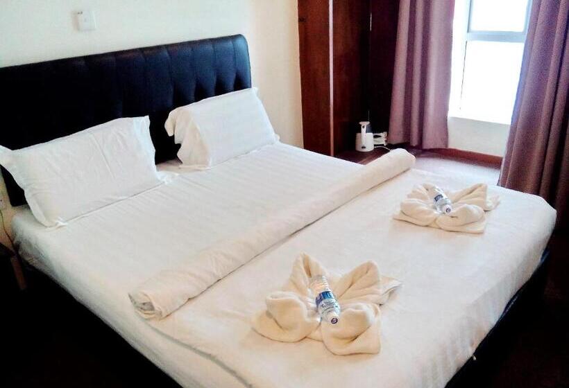 בית מלון כפרי Alonto