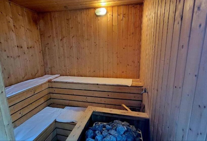 Azumaya Hotel Phnom Penh