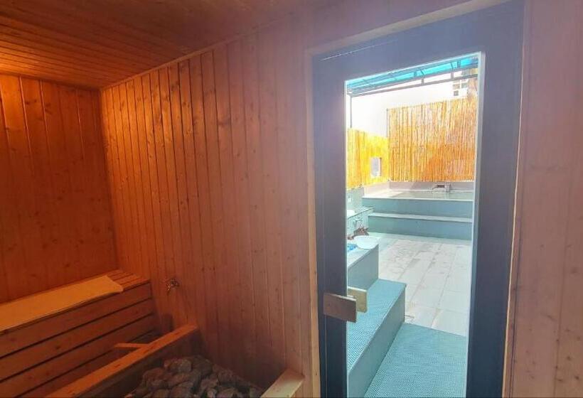 Azumaya Hotel Phnom Penh