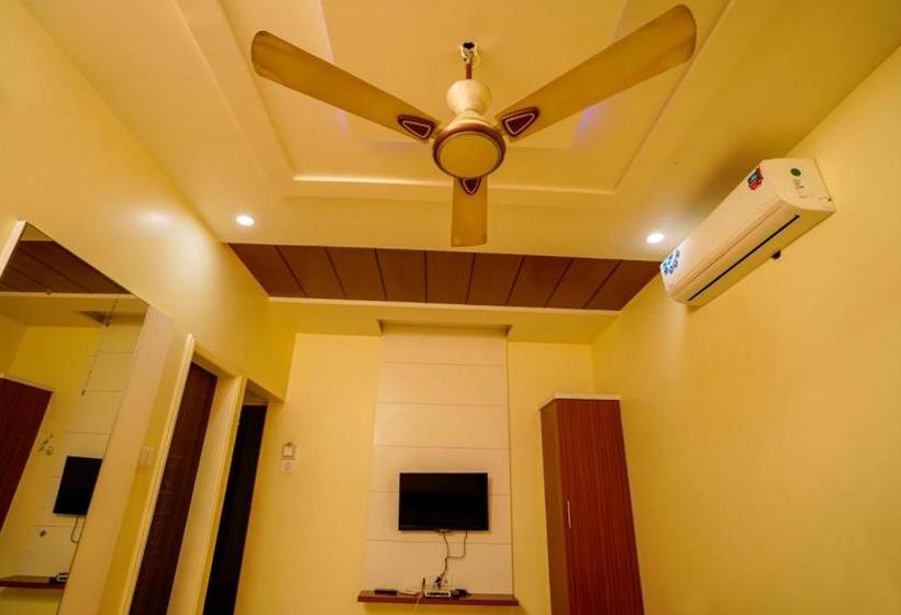 Hotel Bhakti, Rajkot