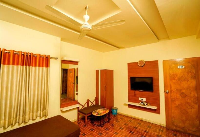 Hotel Bhakti, Rajkot