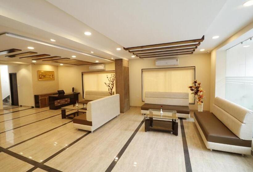 Отель Blueberry Inn