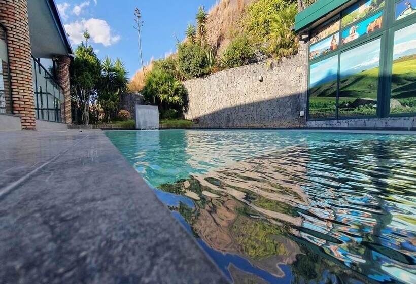 Отель Casale Dei Greci